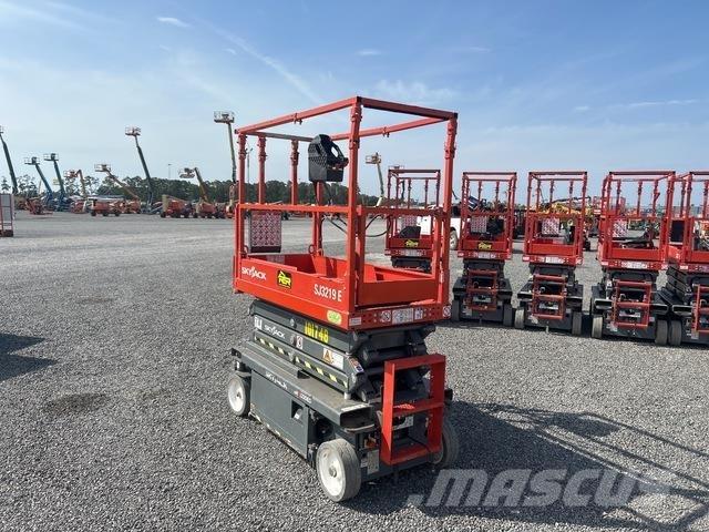 SkyJack SJ3219 Nožnicové zdvíhacie plošiny
