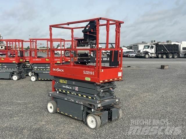 SkyJack SJ3219 Nožnicové zdvíhacie plošiny