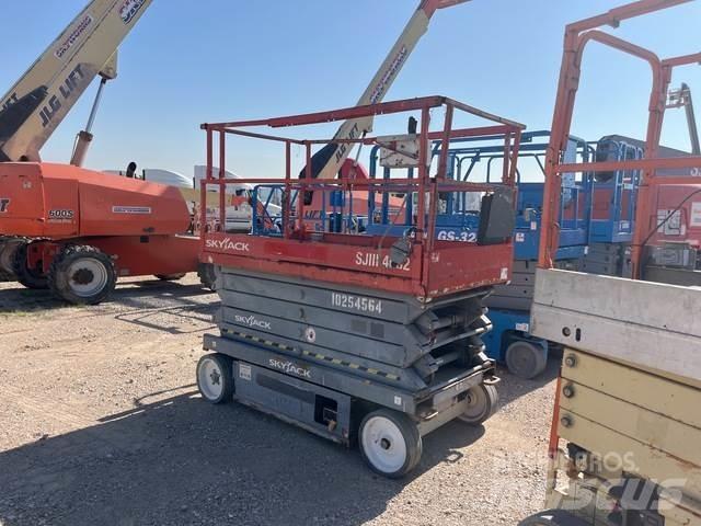 SkyJack SJ4632 Nožnicové zdvíhacie plošiny