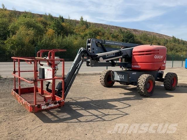SkyJack SJ46AJ Kĺbové plošiny
