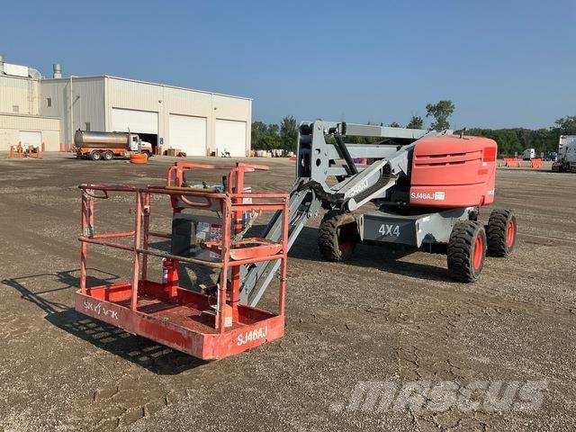 SkyJack SJ46AJ Kĺbové plošiny