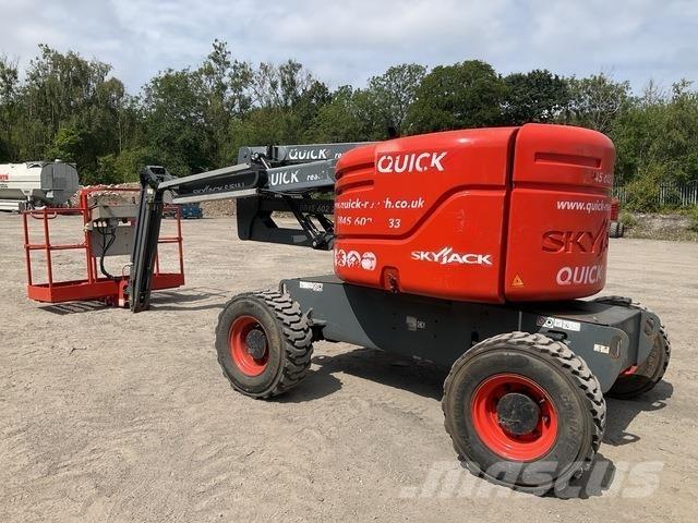 SkyJack SJ51AJ Kĺbové plošiny