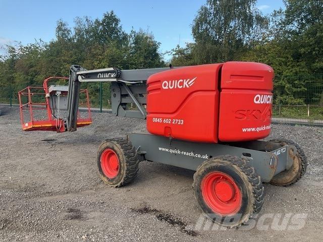 SkyJack SJ51AJ Kĺbové plošiny