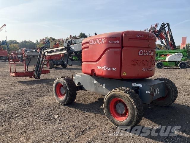 SkyJack SJ51AJ Kĺbové plošiny