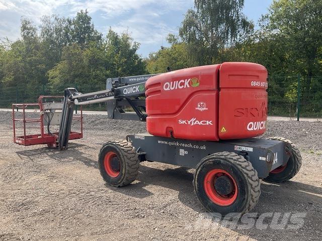 SkyJack SJ51AJ Kĺbové plošiny
