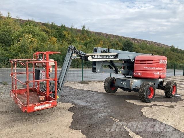 SkyJack SJ51AJ Kĺbové plošiny
