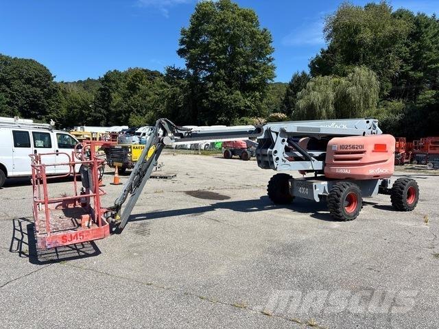 SkyJack SJ63AJ Kĺbové plošiny