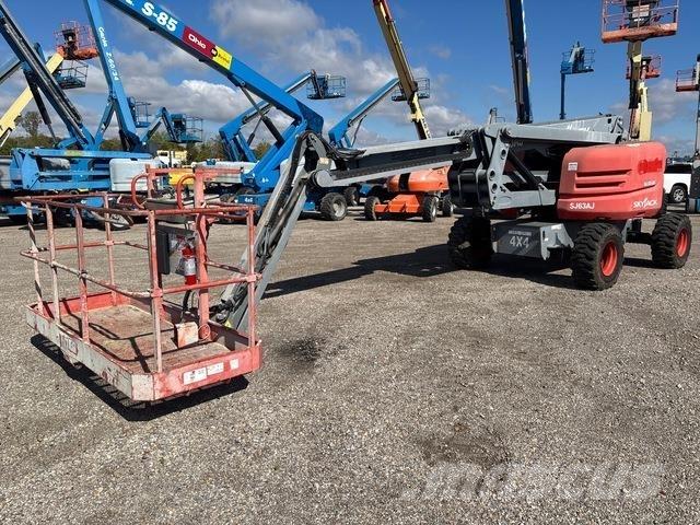 SkyJack SJ63AJ Kĺbové plošiny