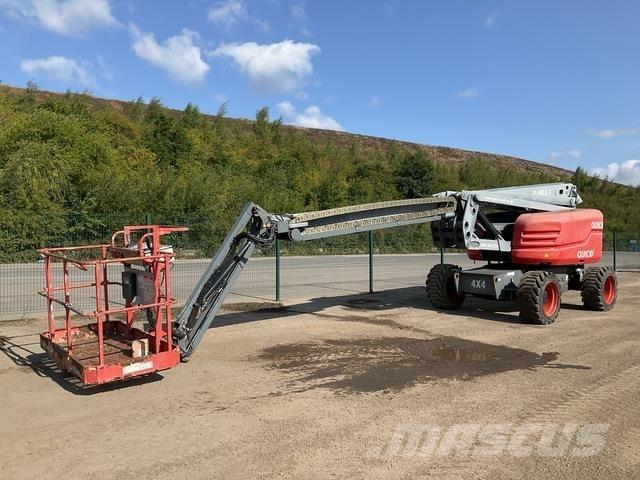 SkyJack SJ85AJ Kĺbové plošiny
