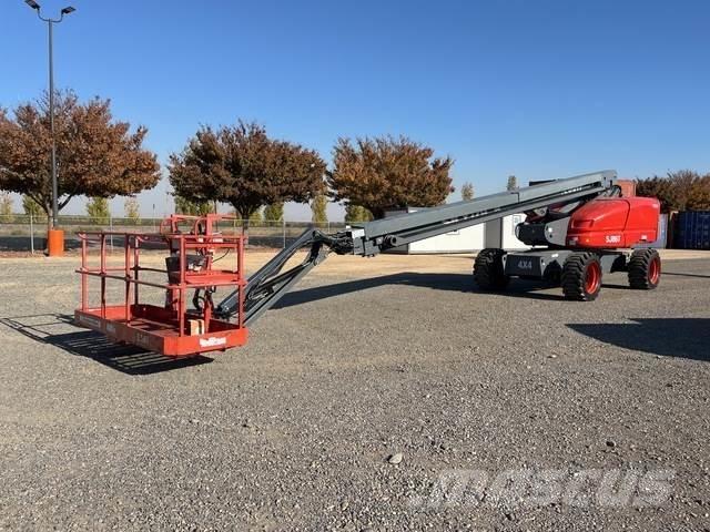 SkyJack SJ86T Kĺbové plošiny