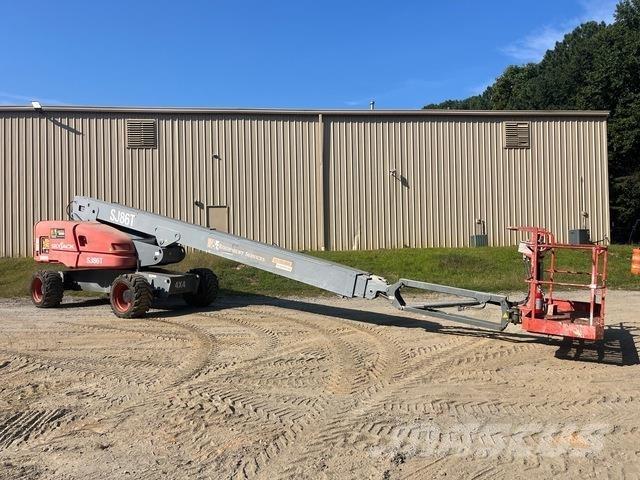 SkyJack SJ86T Teleskopické plošiny