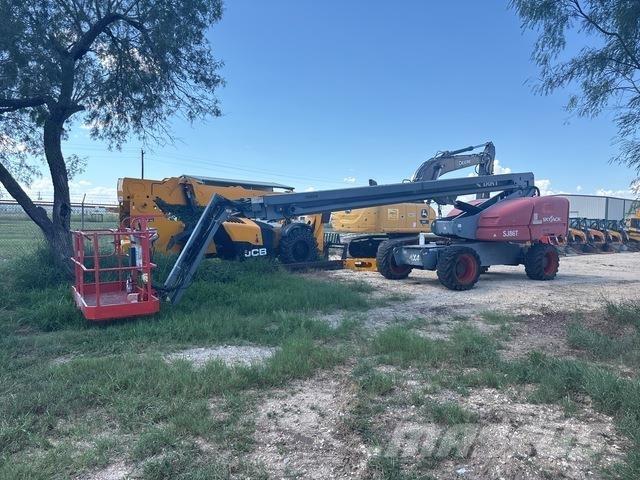SkyJack SJ86T Teleskopické plošiny