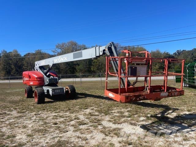 SkyJack SJ86T Teleskopické plošiny