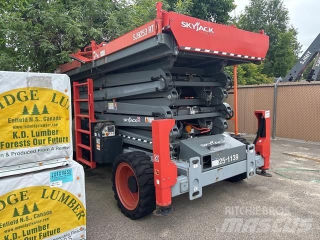 SkyJack SJ9253 Nožnicové zdvíhacie plošiny
