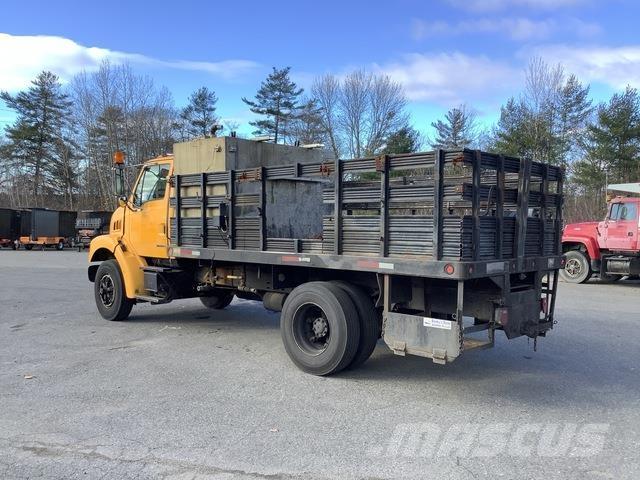 Sterling L7500 Plošinové nákladné automobily/nákladné automobily so sklápacími bočnicami