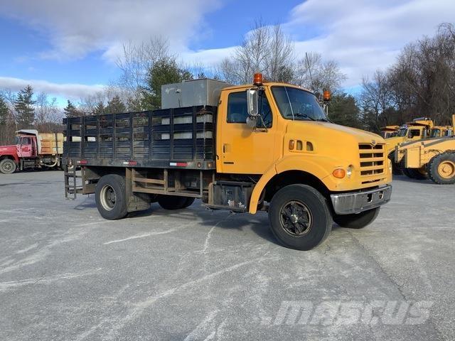 Sterling L7500 Plošinové nákladné automobily/nákladné automobily so sklápacími bočnicami