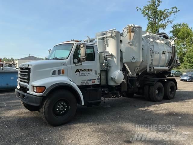 Sterling L9500 Pásové rýpadlá