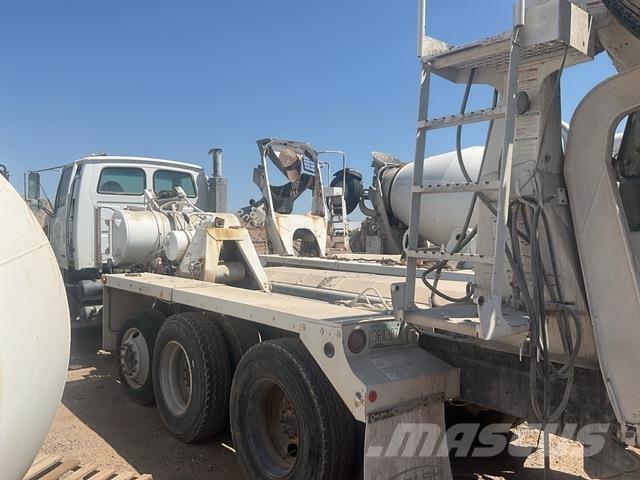 Sterling L9500 Ďalšie nákladné vozidlá