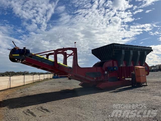 Striker TL2000 Stavebníctvo - ostatné