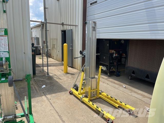 Sumner 2118 Navijaky, kladkostroje a stavebné výťahy