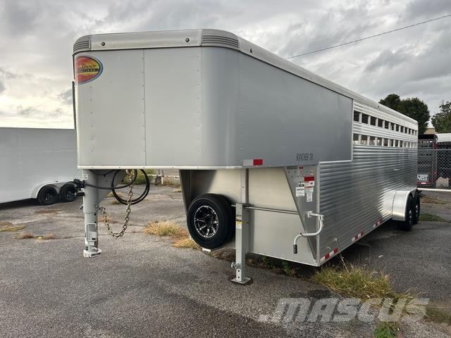 Sundowner  Prívesy na prepravu zvierat