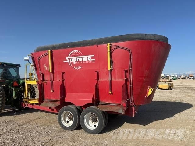 Supreme 1400T Samozberacie vozy