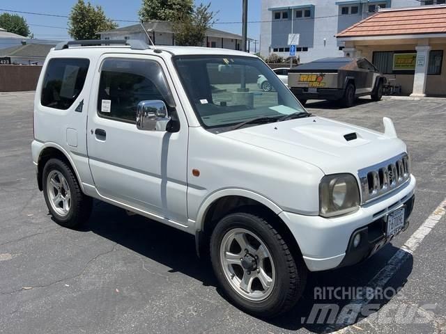 Suzuki Jimmy Automobily