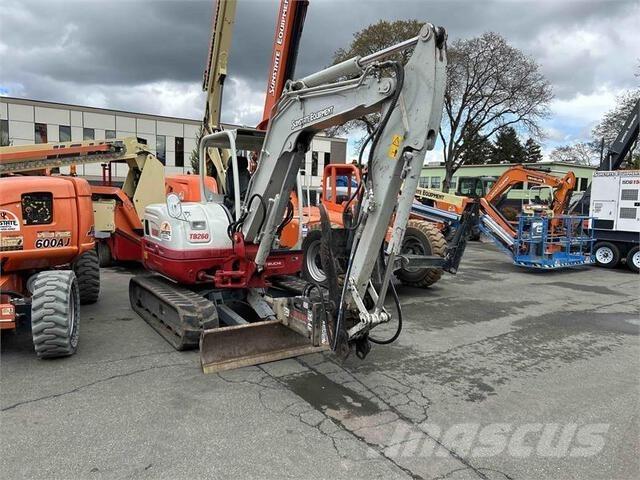 Takeuchi TB260 Pásové rýpadlá