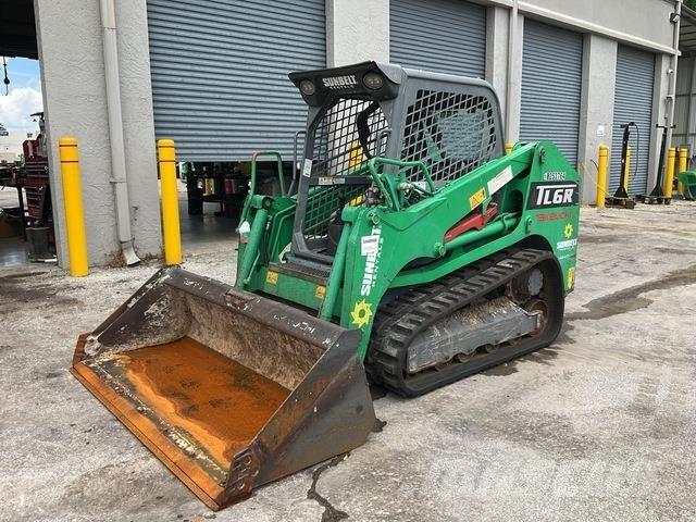 Takeuchi TL6R Šmykom riadené nakladače