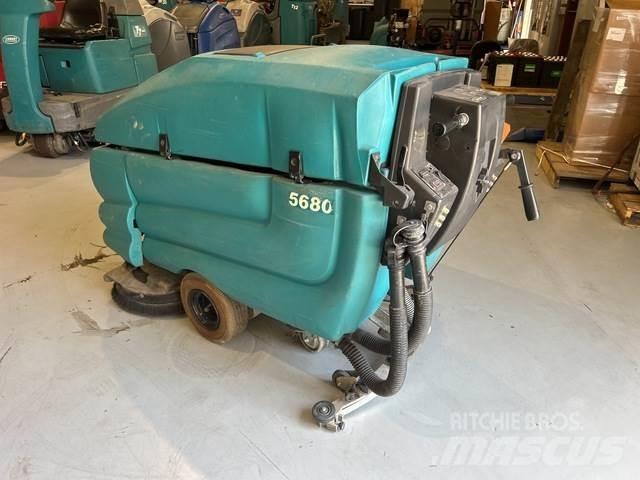 Tennant 5680 Podlahové umývacie stroje