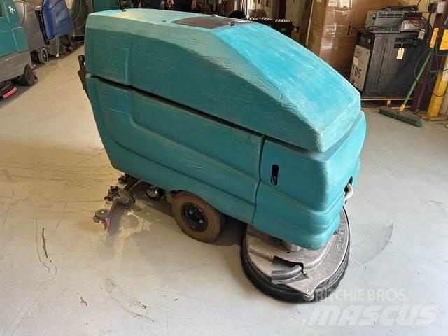 Tennant 5680 Podlahové umývacie stroje