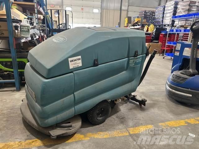 Tennant 5700XP Podlahové umývacie stroje