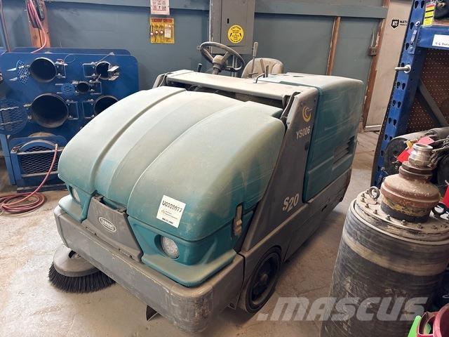 Tennant S20 Vnútorné zametacie stroje