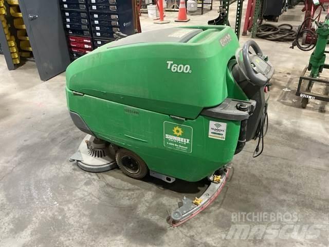Tennant T600E Podlahové umývacie stroje