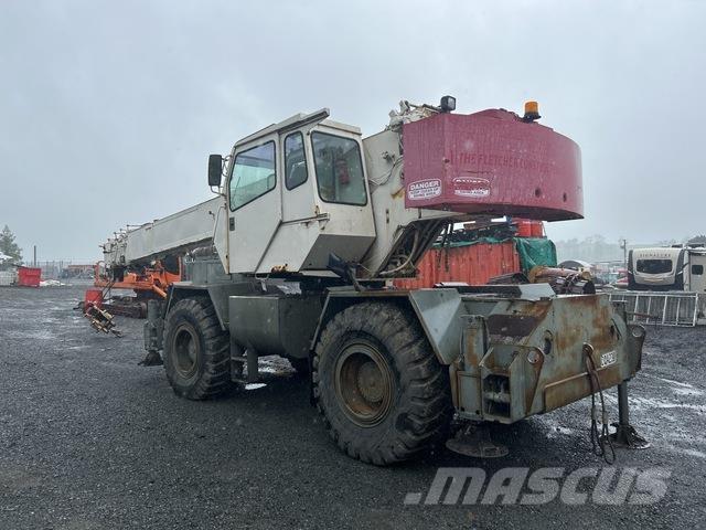 Terex RT130 Žeriavy pre ťažký terén