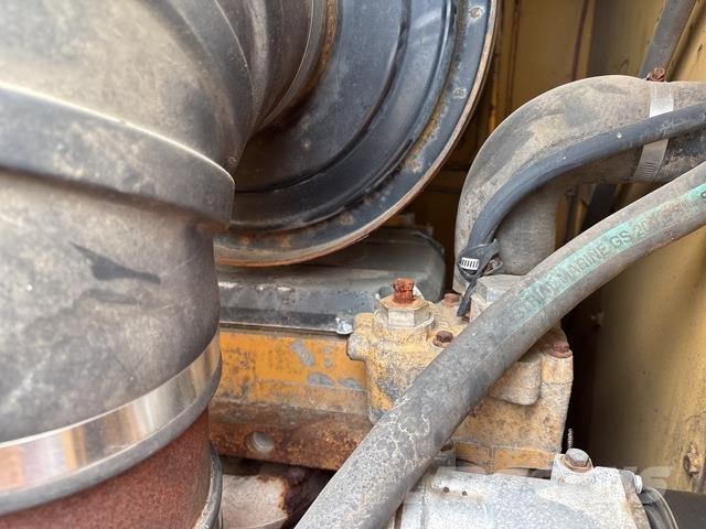 Tigercat M760 Kolesové nakladače