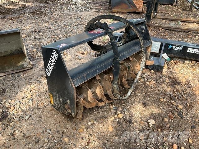 Toro 22445 Rotačné brány a pôdne frézy