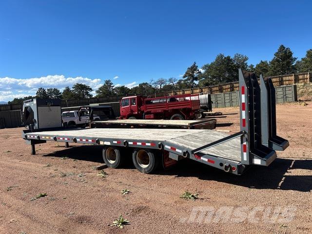 TOWMASTER T-30 Prívesy na prepravu automobilov