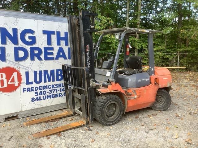 Toyota 7DFU35 Iné