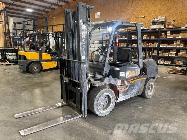 Toyota 7FDU35 Stavebníctvo - ostatné