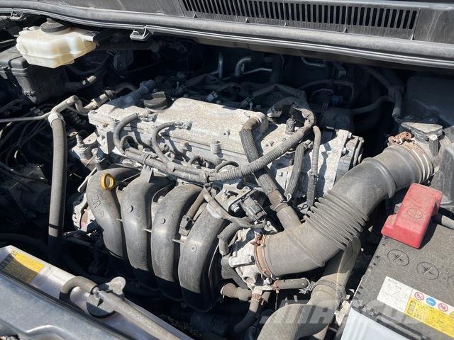 Toyota NOAH Stavebníctvo - ostatné