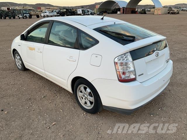 Toyota Prius Automobily