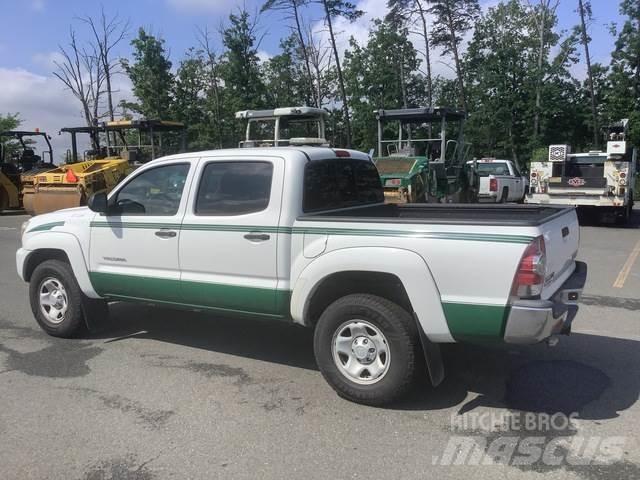 Toyota Tacoma Iné