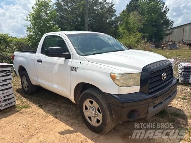 Toyota Tundra Iné