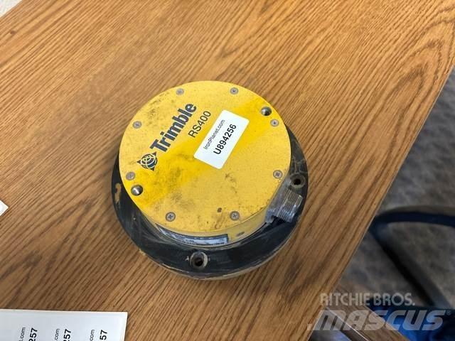 Trimble RS400 Stavebníctvo - ostatné