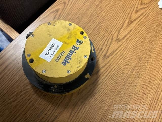 Trimble RS400 Stavebníctvo - ostatné