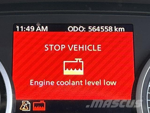 UD CD 25 360 Nákladné vozidlá s bočnou zhrnovacou plachtou