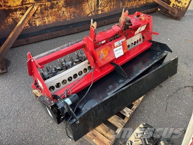 Ventrac EA600 Aerátory a odmachovače