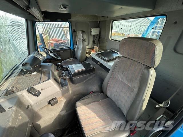 Volvo  Autoplošiny