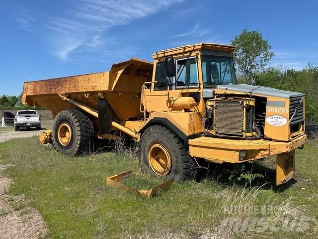 Volvo A25C 6x6 Kĺbové nákladné autá